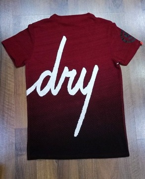 Superdry T-shirt