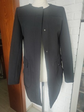 Reserved Czarny płaszcz kurtka piankowa 34 XS_36 S