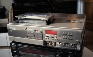 VHS Madasonic NV 333 -TOP Model 1982