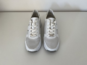 Białe buty damskie Rieker 40