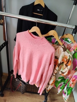 Luźny różowy elegancki sweterek golf półgolf 