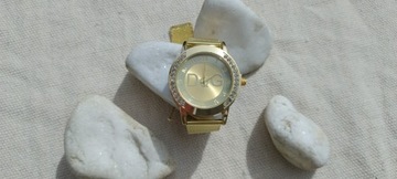 Złoty zegarek z diamentami typ DG