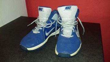 Nike Team Hustle D6GS Niebieskie Buty Sportowe 40