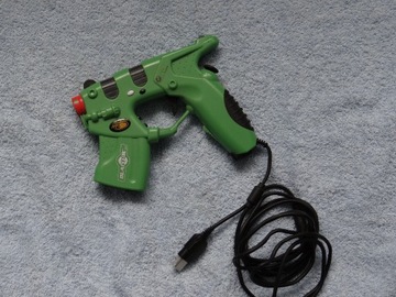 PISTOLET XBOX LIGHT GUN BLASTER MAD CATZ 488P