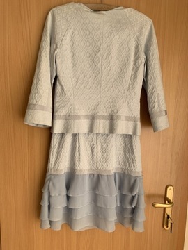 Komplet Monnari sukienka i pudełkowy żakiet 36 S