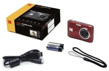 Цифровая камера Kodak PixPro FZ45 красная