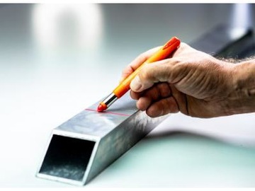 PICA GEL 8080 Перманентный гелевый маркер БЕЛЫЙ