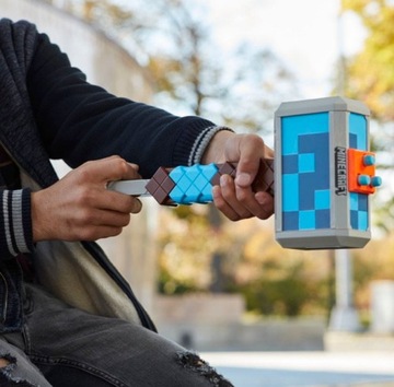 HASBRO NERF MINECRAFT ПУСКОВАЯ ШТОРМЛАНДЕР F4416