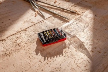 НАБОР АККУМУЛЯТОРНЫХ БИТ, 32 ЭЛЕМЕНТА