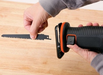 АККУМУЛЯТОРНАЯ ПИЛА BLACK DECKER 18V ​​1x1,5 Ач BDCR18