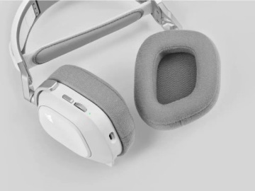 Беспроводные наушники HS80 RGB Gaming Spatial