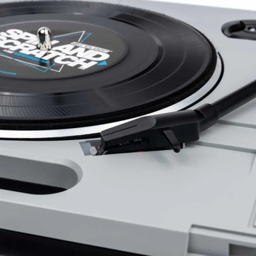 Reloop SPIN - Портативный диджейский проигрыватель для скретчинга