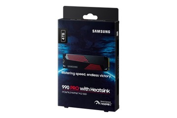 Твердотельный накопитель SAMSUNG 990 Pro емкостью 4 ТБ (с радиатором)
