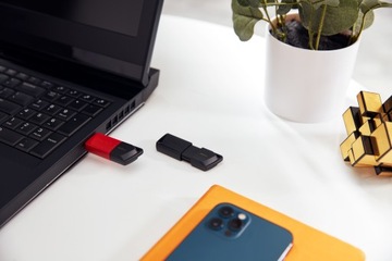 Флеш-накопитель Data Traveler Exodia M, 128 ГБ, USB3.2 Gen1