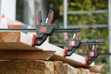 БЫСТРОЗАЖИМ УНИВЕРСАЛЬНЫЙ ОДНОРУЧНЫЙ 300X9