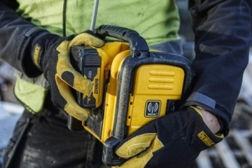 СТРОИТЕЛЬНЫЙ РАДИО XR LI-ION DAB/FM 18V 0*AH DEWALT