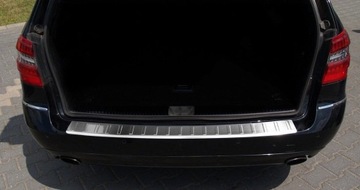 LIŠTA KUFRU NÁRAZNÍK MERCEDES E W212 T 09-13