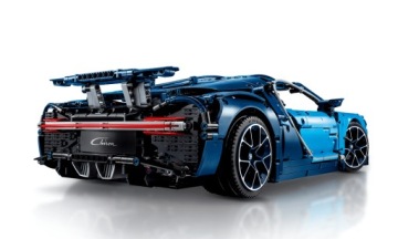LEGO Technic Бугатти Хирон 42083