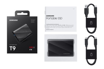 Портативный накопитель Samsung Portable SSD T9 4 ТБ, черный