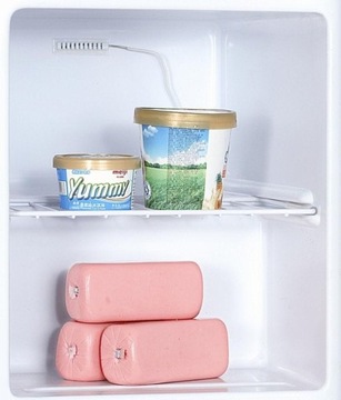 МАЛЕНЬКАЯ ПОДСТОЛЬНАЯ МОРОЗИЛЬНАЯ КАМЕРА, 34 л, ОТДЕЛЬНАЯ ПОЛКА HOTEL HYUNDAI A+