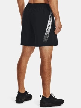 Under Armour Szorty sportowe UA Woven Graphic Shorts 1370388 Czarny Regular