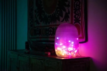 Умные елочные гирлянды Twinkly Strings 600 RGBW