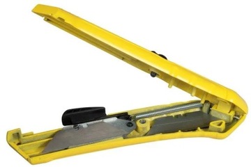 Металлический нож