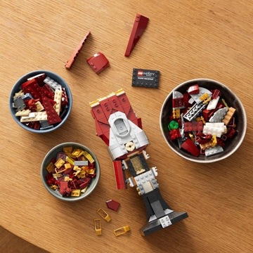 LEGO Super Heroes 76223 LEGO Marvel Super Heroes Нанорукавица !!ВЫХОД!!