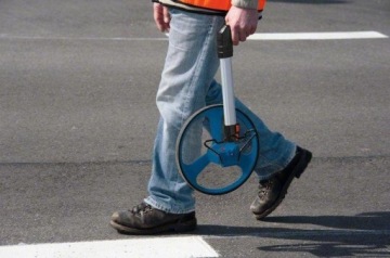 ИЗМЕРИТЕЛЬ РАССТОЯНИЯ КОЛЕСА GWM 32 M,DM BOSCH