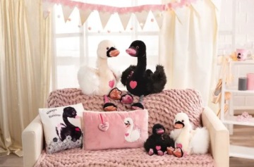 Подушка NICI Love Black Swan 30x30см, ЗЕЛЕНАЯ