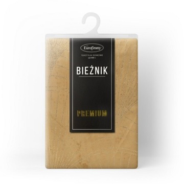 Дорожка на стол 140х35см медовый бархат Рождество