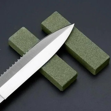 ДВУХСТОРОННИЙ ДИСК ДЛЯ ЗАТОЧКИ КАМНЯ С ПОДСТАВКОЙ