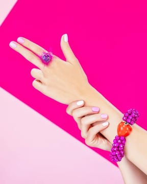 Гибридный лак для ногтей NEONAIL FIRST LOVE 7,2 мл - OUTLET