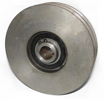 ЦЕНТРОБЕЖНАЯ МУФТА КОМПАКТОРА 135мм x 20мм 2 РЕМНЯ 135x20мм GX160