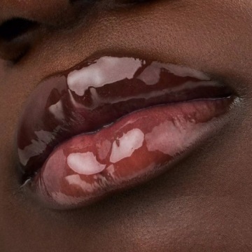 Блеск для губ Catrice MAX IT UP LIP BOOSTER 010