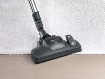 Miele 12348960, Complete C3 Extra - пылесос для пола с мешком/набором
