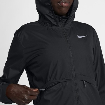 Женская куртка NIKE черная ветровка R S 933466010
