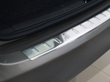 LIŠTA KUFRU NÁRAZNÍK ZADNÍ SKODA FABIA 2 07-14