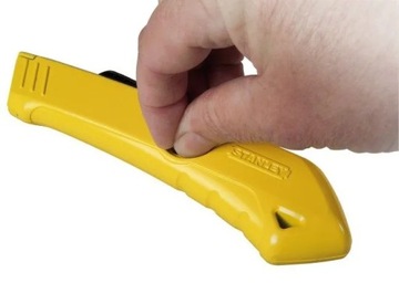 Металлический нож