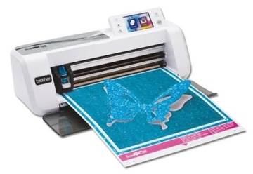 Режущий плоттер Brother ScanNCut CM300
