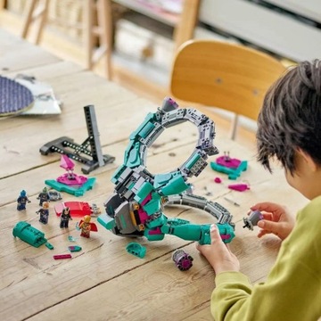 LEGO Super Heroes 76255 Новый корабль-хранитель