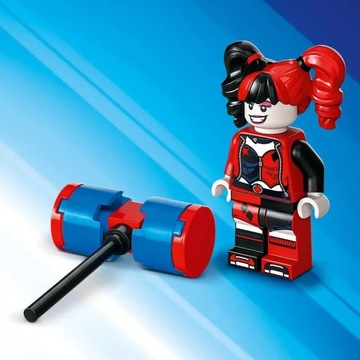 LEGO 76220 Super Heroes Бэтмен против Харли Квинн