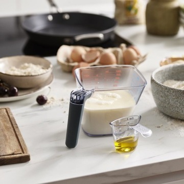 ZESTAW 2 MIAREK DZBANKÓW Align Joseph Joseph