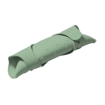 BABYONO Силиконовый нагрудник с регулируемой застежкой.