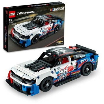 LEGO Technic 42153 - Новый Chevrolet Camaro ZL1 из серии NASCAR
