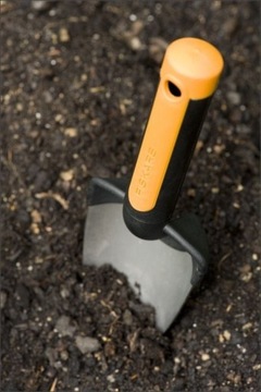 FISKARS Premium Planters Лопатка широкая, маленькая 1000726