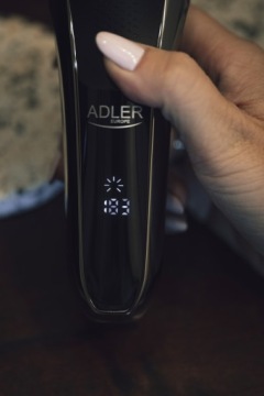 РОТОРНАЯ МУЖСКАЯ БРИТВА 3 ГОЛОВКИ IPX7 LCD ADLER