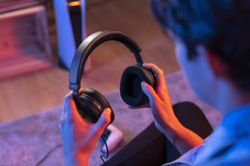 Игровые наушники PS5 Trust GXT 498 Forta, черные
