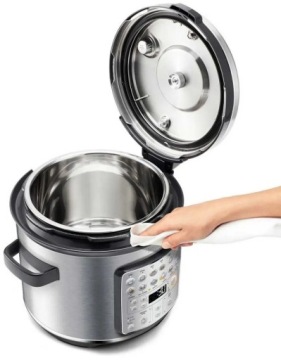 Электрическая скороварка SAGE SPR680BSS