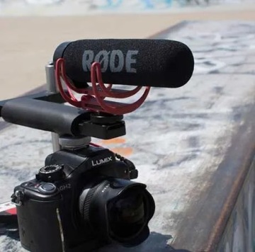 Микрофон Rode VideoMic GO для камеры.